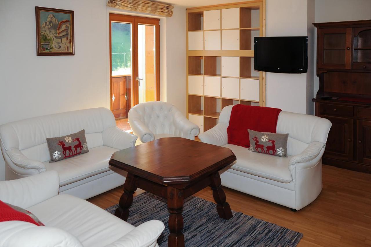 Hotel Italia Corvara In Badia Esterno foto