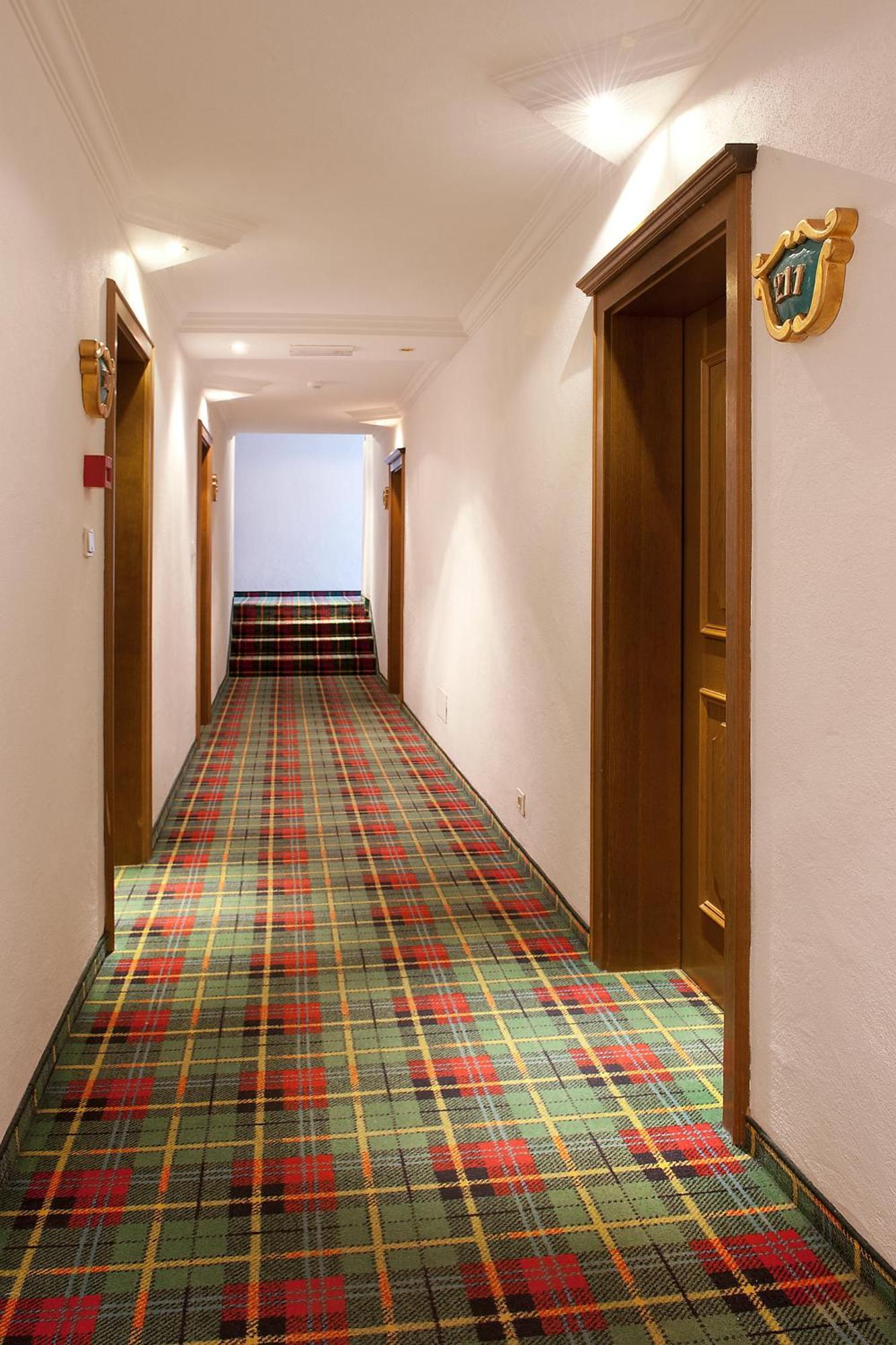 Hotel Italia Corvara In Badia Esterno foto